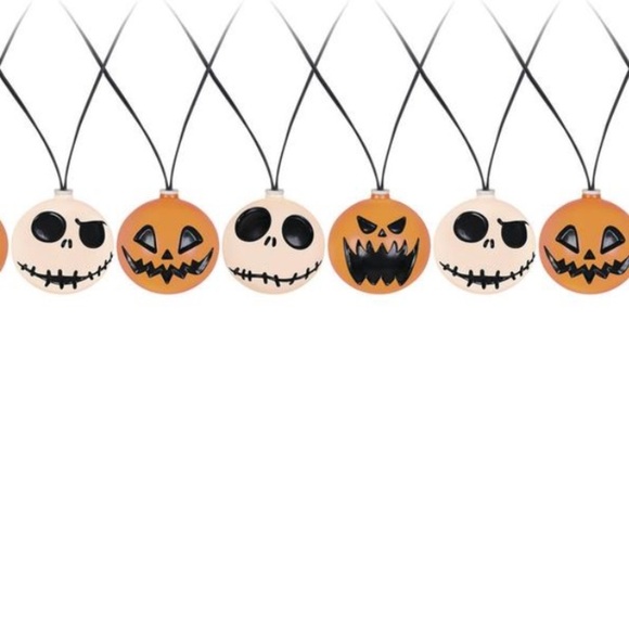 Disney Halloween Pumpkin and Skull Hanging Decor - Orange and White - Picture 3 of 10